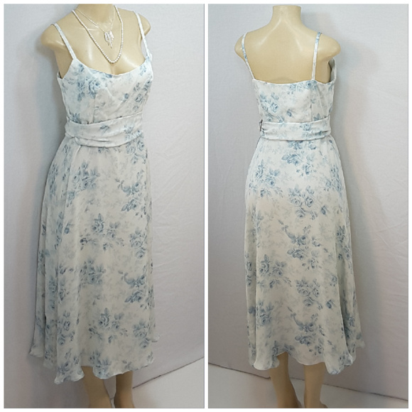 Floral Fully Lined Dress, size Medium - Picture 5 of 8